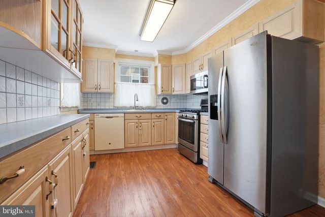 666 ARTWOOD DR, Philadelphia, PA 19115