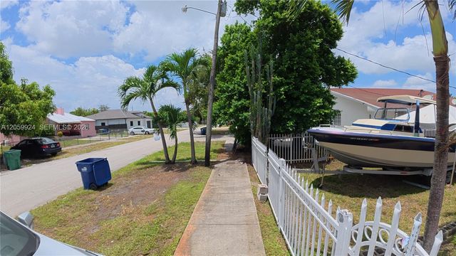 15737 NW 40th Court, Miami Gardens, FL 33054