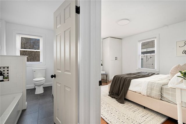 292 Sowams Road, Barrington, RI 02806