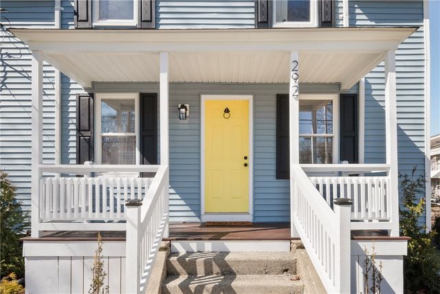 292 Sowams Road, Barrington, RI 02806