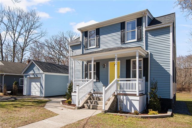 292 Sowams Road, Barrington, RI 02806