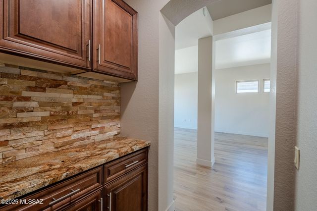 14218 N Cirrus Hill Drive, Oro Valley, AZ 85755