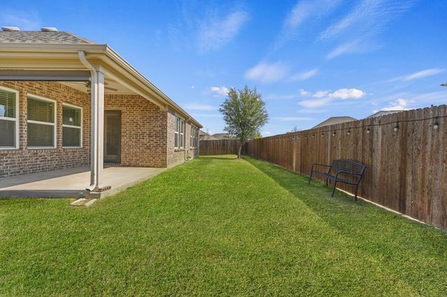 9705 Creekmere Drive, Denton, TX 76226