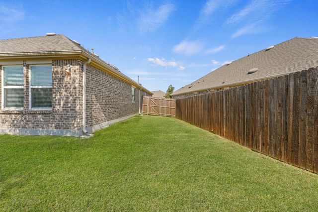 9705 Creekmere Drive, Denton, TX 76226