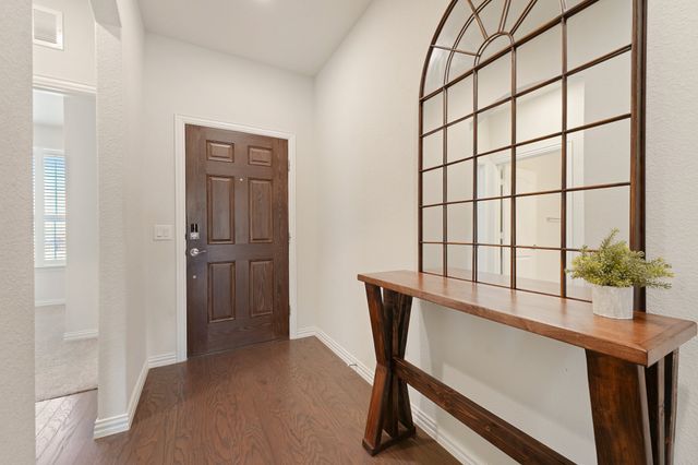 9705 Creekmere Drive, Denton, TX 76226