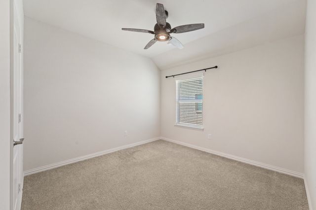 9705 Creekmere Drive, Denton, TX 76226