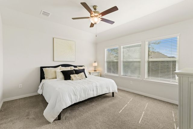 9705 Creekmere Drive, Denton, TX 76226