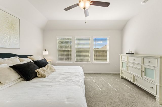 9705 Creekmere Drive, Denton, TX 76226