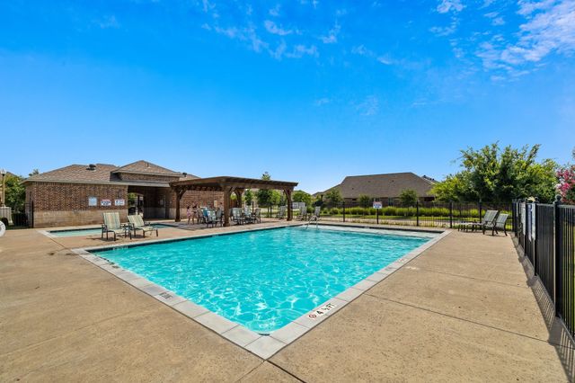9705 Creekmere Drive, Denton, TX 76226