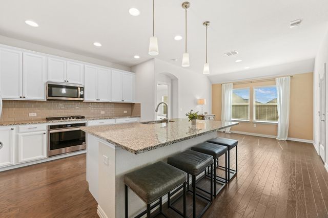 9705 Creekmere Drive, Denton, TX 76226