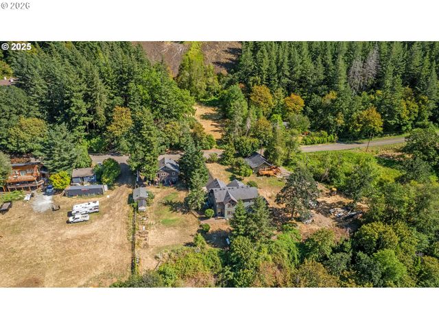 48025 E HISTORIC COLUMBIA RI Hwy, Corbett, OR 97019
