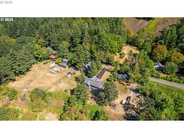 48025 E HISTORIC COLUMBIA RI Hwy, Corbett, OR 97019
