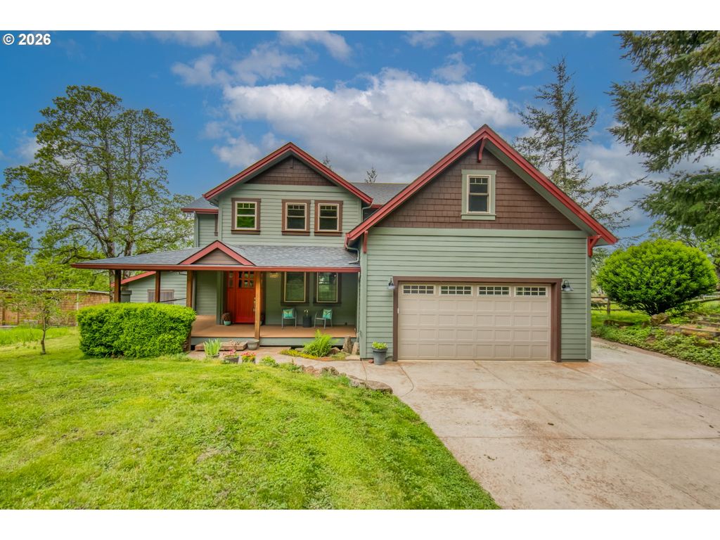 48025 E HISTORIC COLUMBIA RI Hwy, Corbett, OR 97019