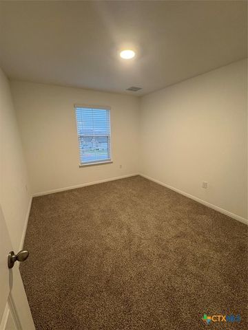 417 Lake Sweetwater Lane, Buda, TX 78610