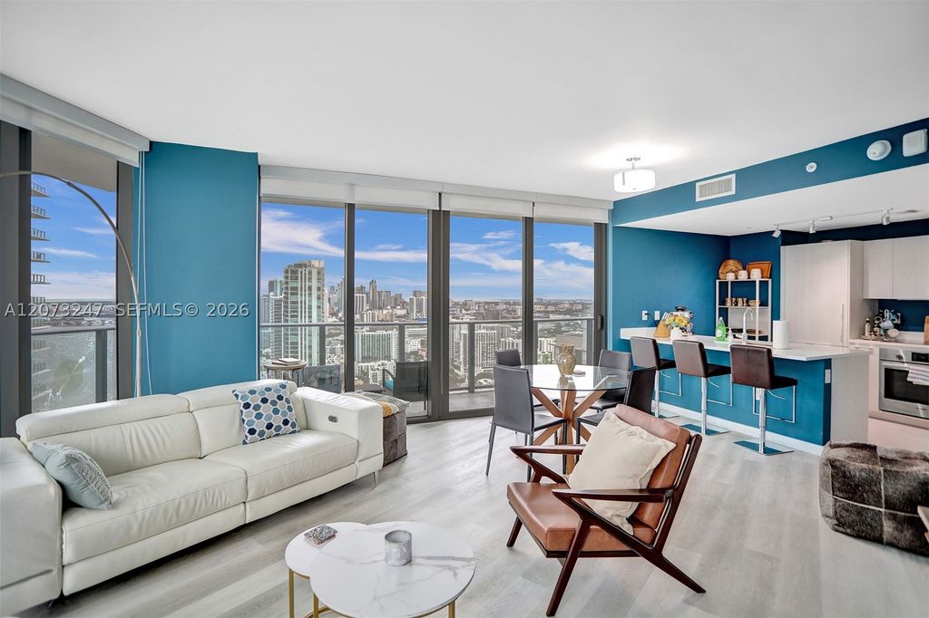 501 NE 31st St 3706, Miami, FL 33137