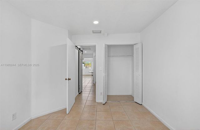 5843 Woodlands Blvd, Tamarac, FL 33319