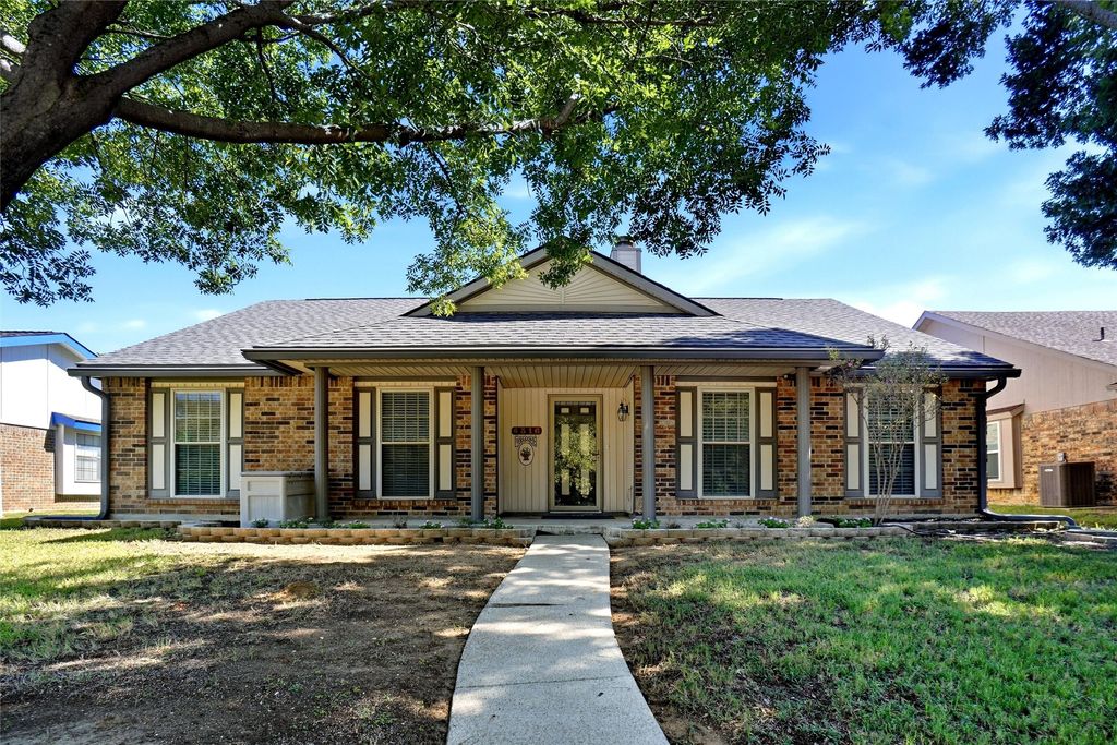4316 Windsor Drive, Flower Mound, TX 75028