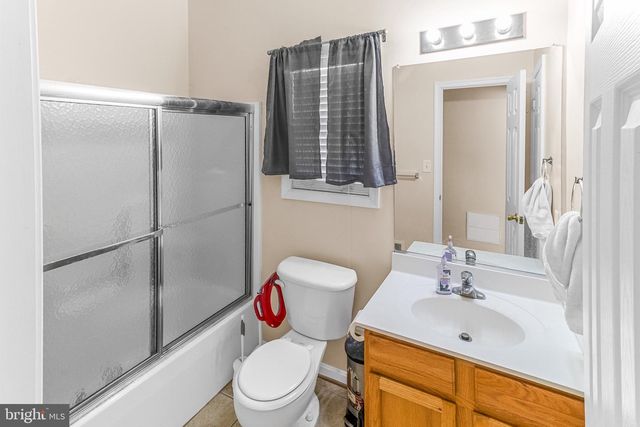 14 PRUNE LN, Martinsburg, WV 25403