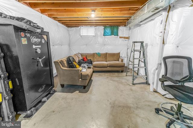 14 PRUNE LN, Martinsburg, WV 25403