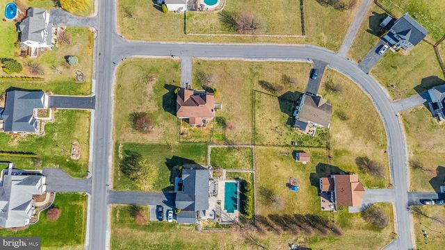 14 PRUNE LN, Martinsburg, WV 25403