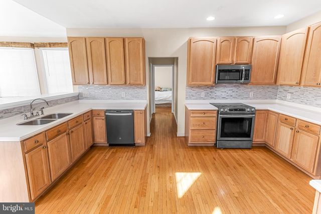 14 PRUNE LN, Martinsburg, WV 25403