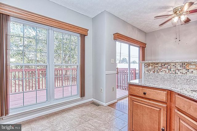 4037 KIMBERLEY GLEN CT, Chantilly, VA 20151