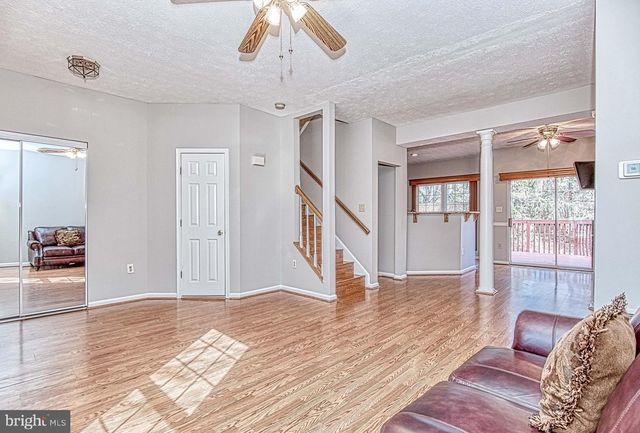 4037 KIMBERLEY GLEN CT, Chantilly, VA 20151