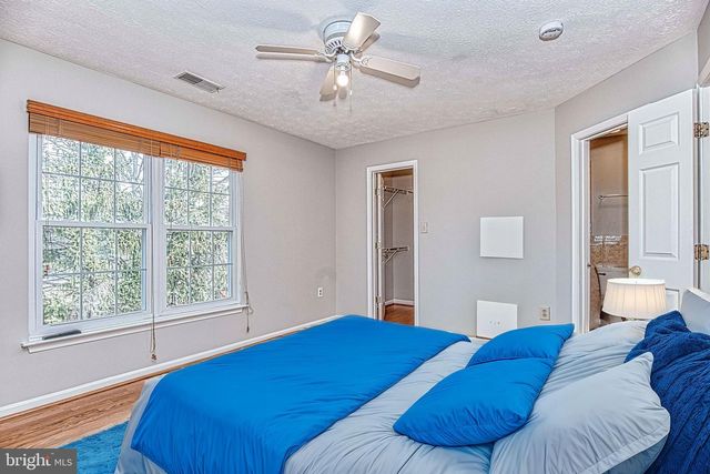 4037 KIMBERLEY GLEN CT, Chantilly, VA 20151