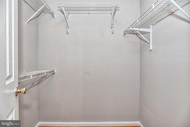 4037 KIMBERLEY GLEN CT, Chantilly, VA 20151