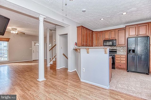 4037 KIMBERLEY GLEN CT, Chantilly, VA 20151