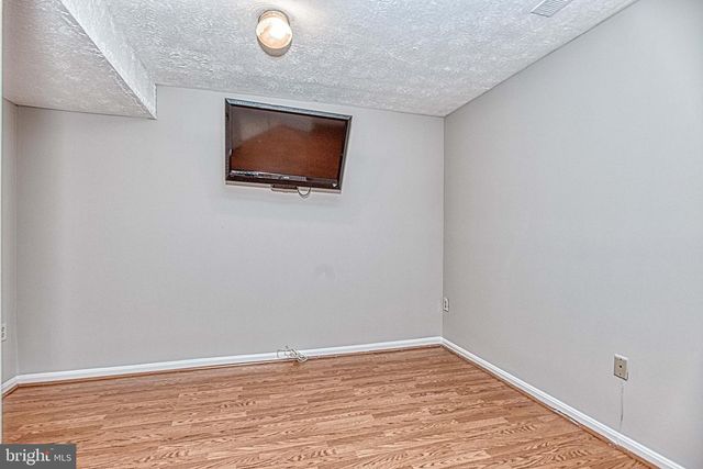 4037 KIMBERLEY GLEN CT, Chantilly, VA 20151