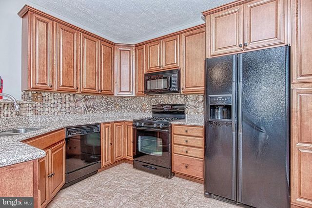 4037 KIMBERLEY GLEN CT, Chantilly, VA 20151