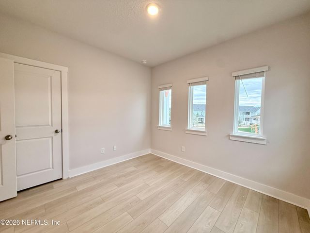 10065 ELEMENT Road, Jacksonville, FL 32256