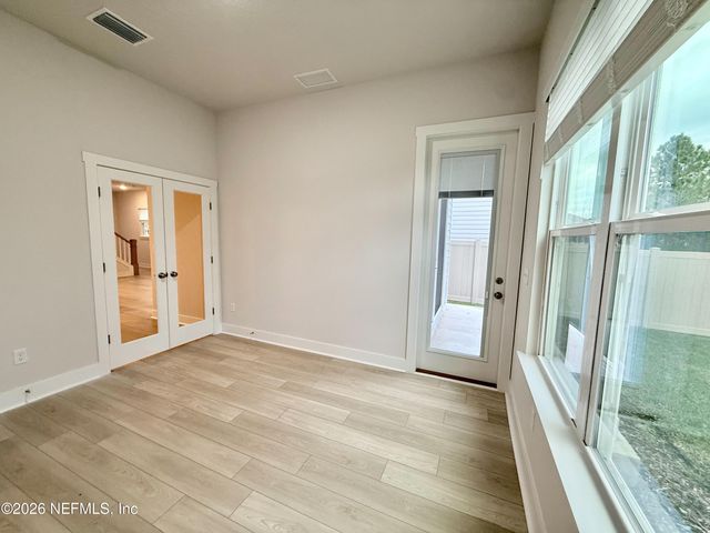 10065 ELEMENT Road, Jacksonville, FL 32256