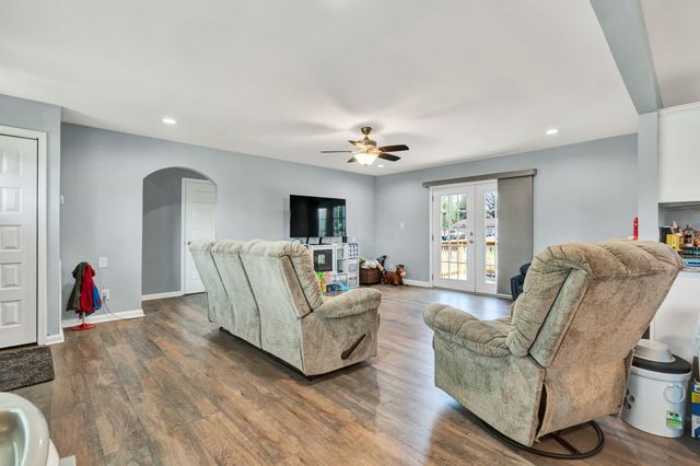 2401 Spring Place Road SE, Cleveland, TN 37323