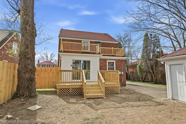 15422 Gilchrist Street, Detroit, MI 48227