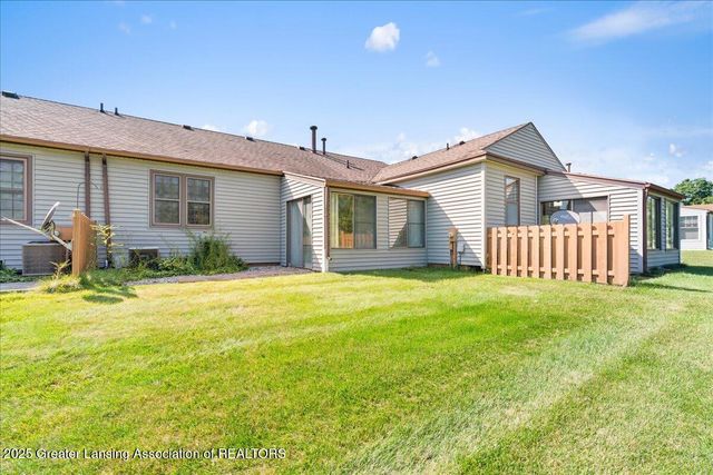 482 Red Cedar Boulevard, Williamston, MI 48895
