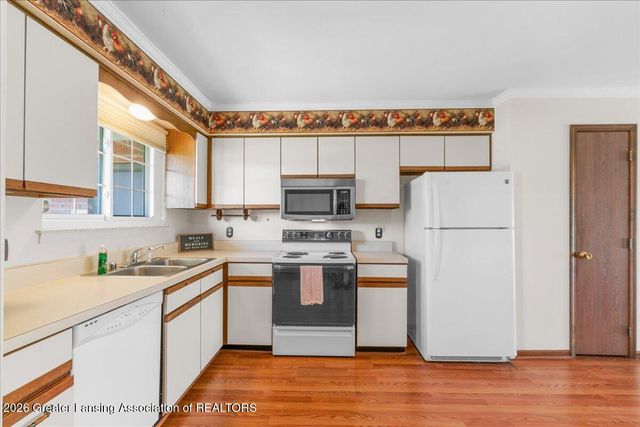 482 Red Cedar Boulevard, Williamston, MI 48895