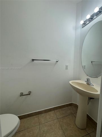 1415 NW 34th Way, Lauderhill, FL 33311