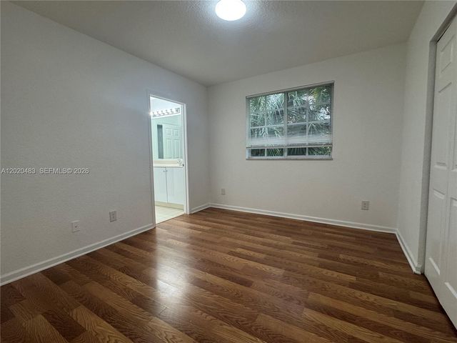 1415 NW 34th Way, Lauderhill, FL 33311