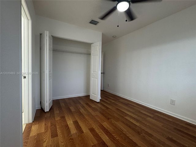 1415 NW 34th Way, Lauderhill, FL 33311