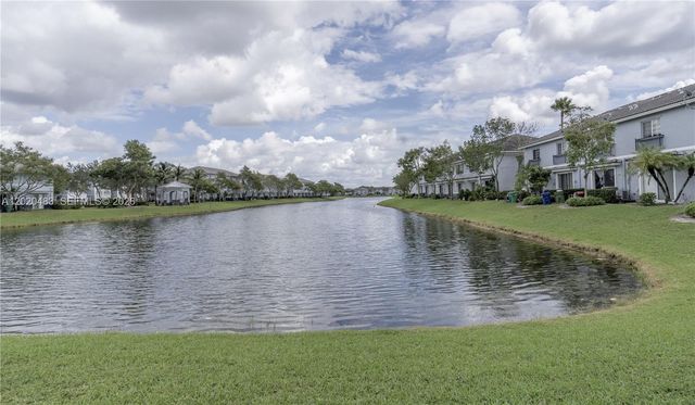 1415 NW 34th Way, Lauderhill, FL 33311