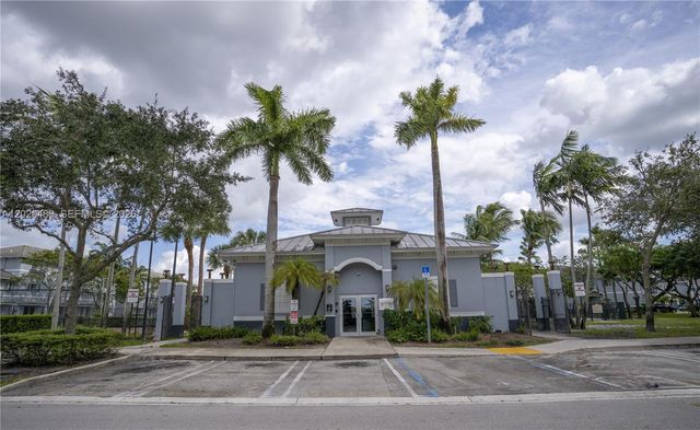 1415 NW 34th Way, Lauderhill, FL 33311