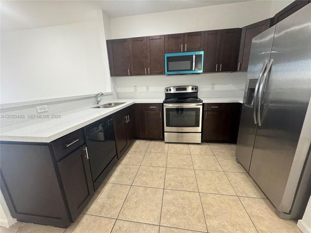 1415 NW 34th Way, Lauderhill, FL 33311