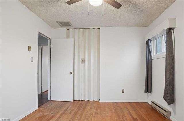 2332 Wharton CT, Norfolk, VA 23518