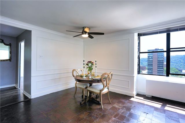 112 Washington Place 18A, Downtown Pgh, PA 15219