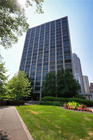 112 Washington Place 18A, Downtown Pgh, PA 15219