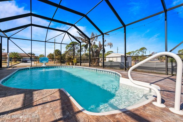1401 Palau Street SE, Palm Bay, FL 32909