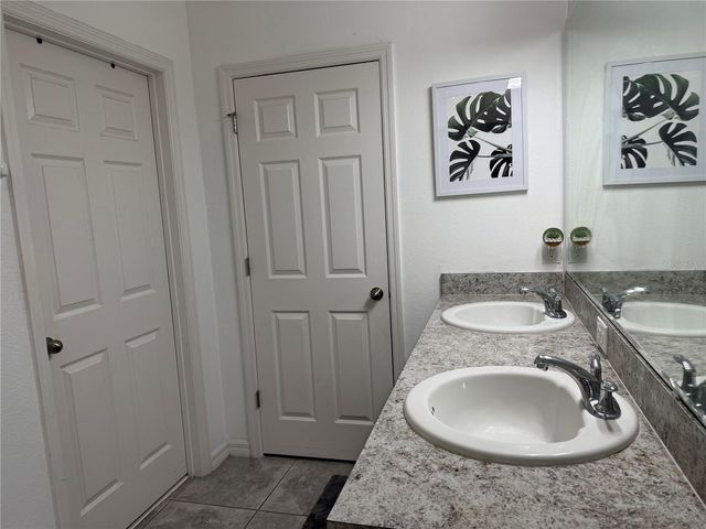 2600 WADEVIEW LOOP, St Cloud, FL 34769