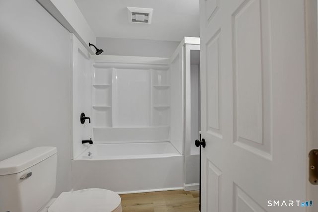 192 Hartford Road F, Manchester, CT 06040